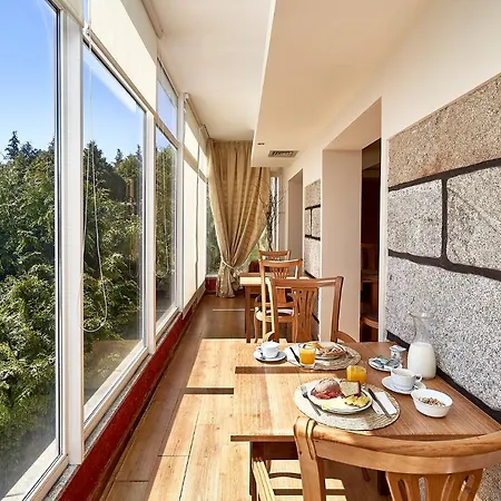 Castrum Villae By Walk מלון