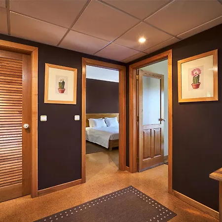 Castrum Villae By Walk