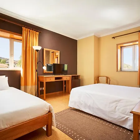 Hotel Castrum Villae By Walk Castro Laboreiro