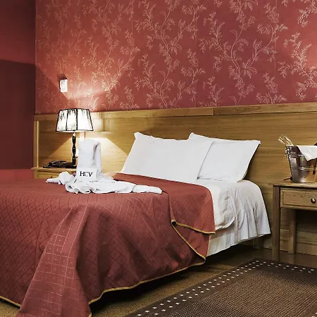 Castrum Villae By Walk 3* קסטרו לבוריירו