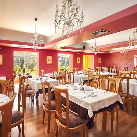 מלון Castrum Villae By Walk קסטרו לבוריירו
