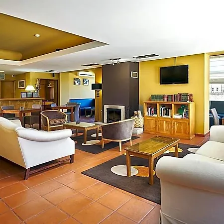 מלון Castrum Villae By Walk