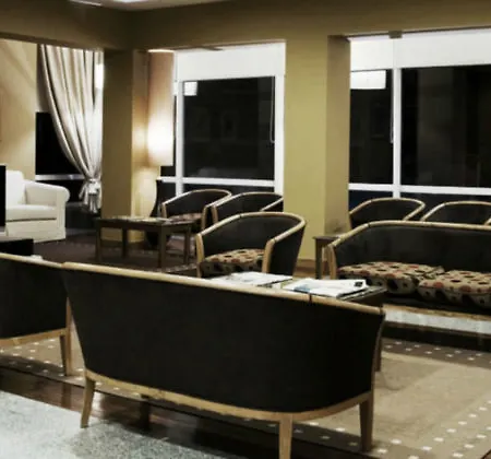 Castrum Villae By Walk מלון 3*