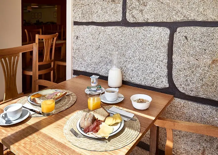 Castrum Villae By Walk Hotel