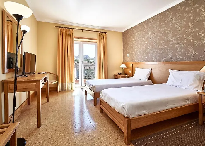 Castrum Villae By Walk Hotel 3*