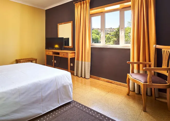 Castrum Villae By Walk Castro Laboreiro