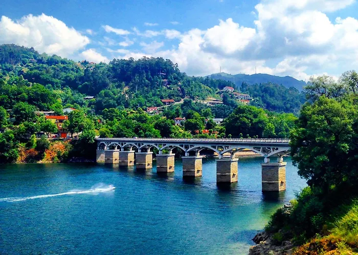 Castrum Villae By Walk 3* Castro Laboreiro