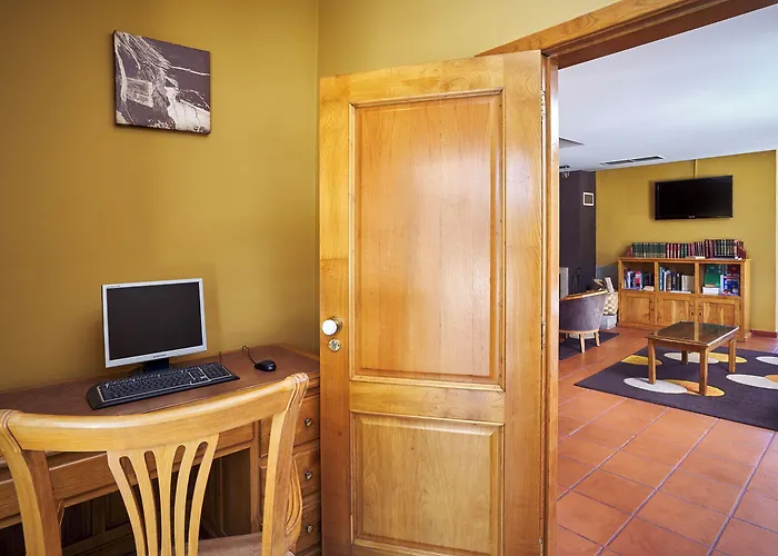 Castrum Villae By Walk Castro Laboreiro