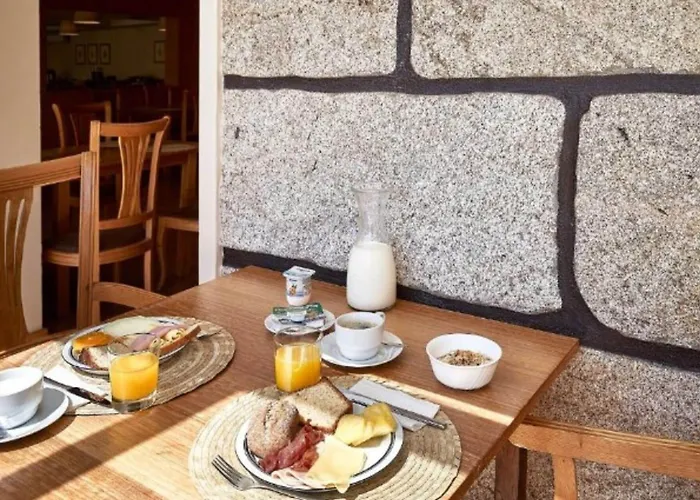 Castrum Villae By Walk Hotel